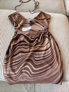 Wavy Striped Halter Top in Brown Tones